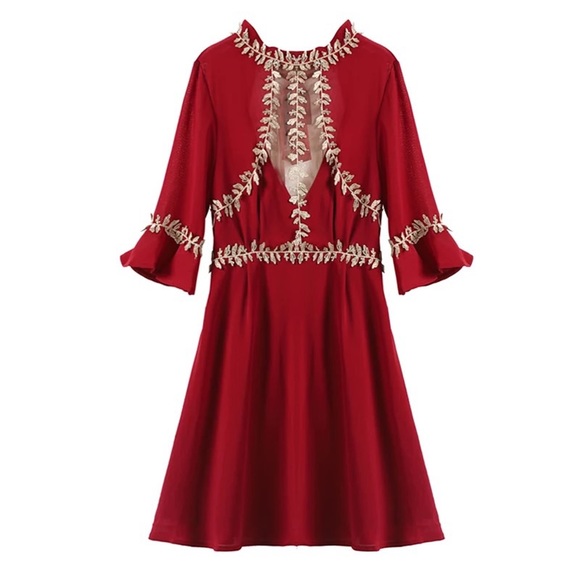 Open-back Chiffon Dress - Picture 1 of 6